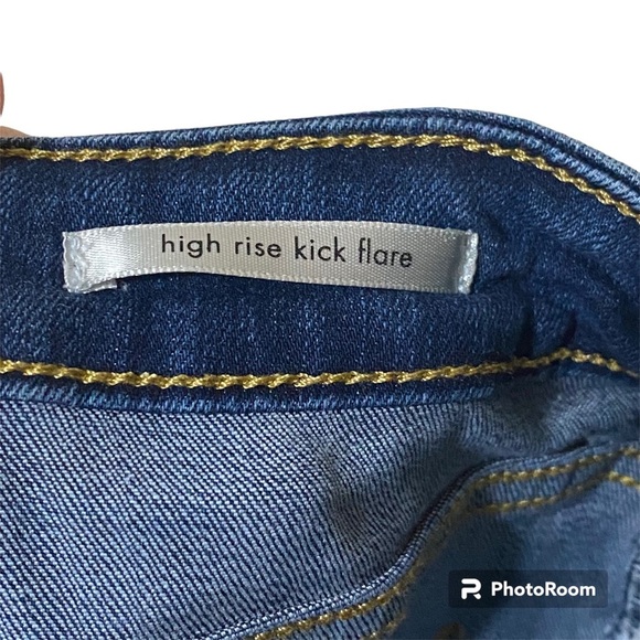 Wrangler High Rise Kick‎ Flare Crop Frayed Hem Jeans - Picture 10 of 12